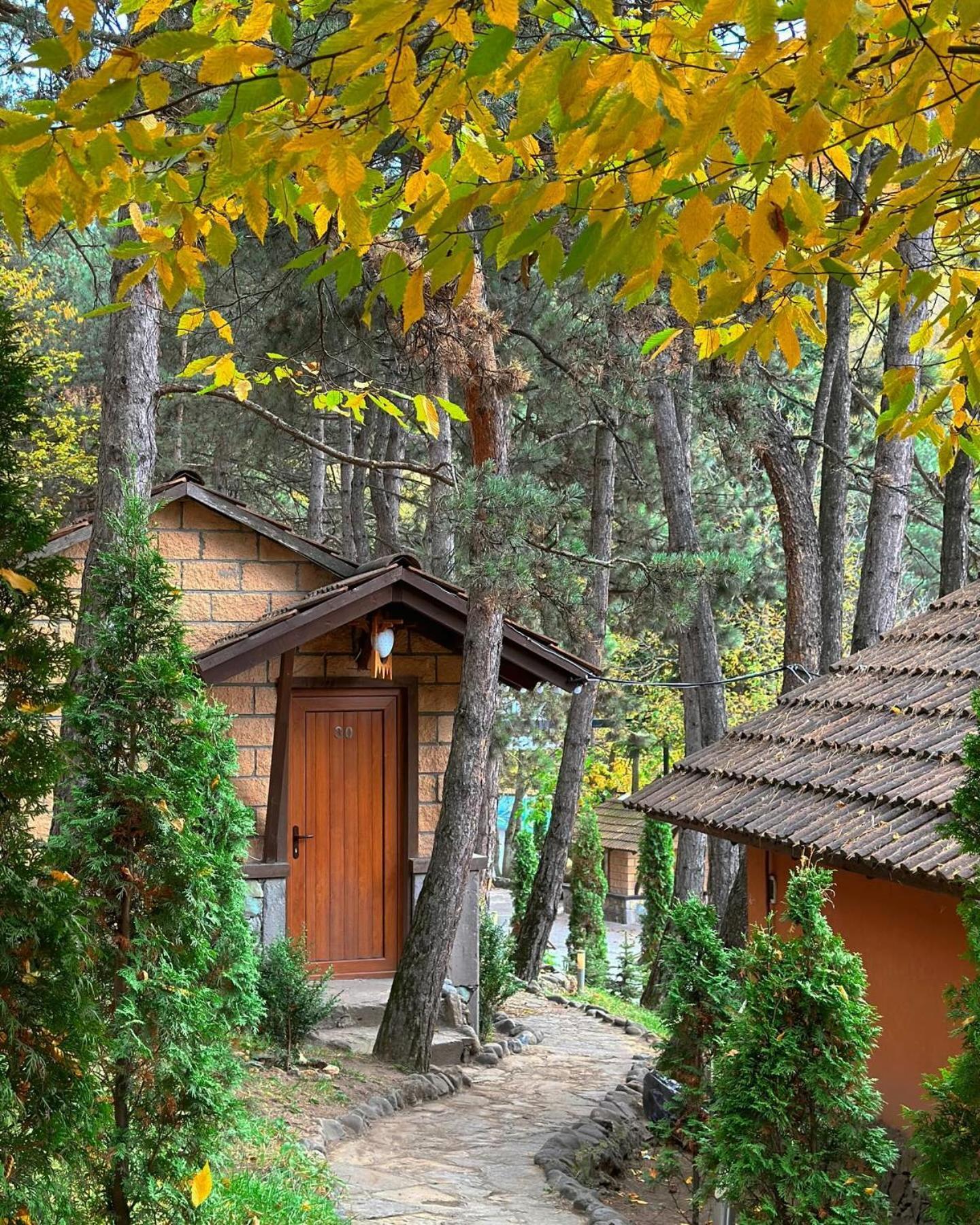 Haghartsin Hotel&Restaurant Dilidschan Exterior foto