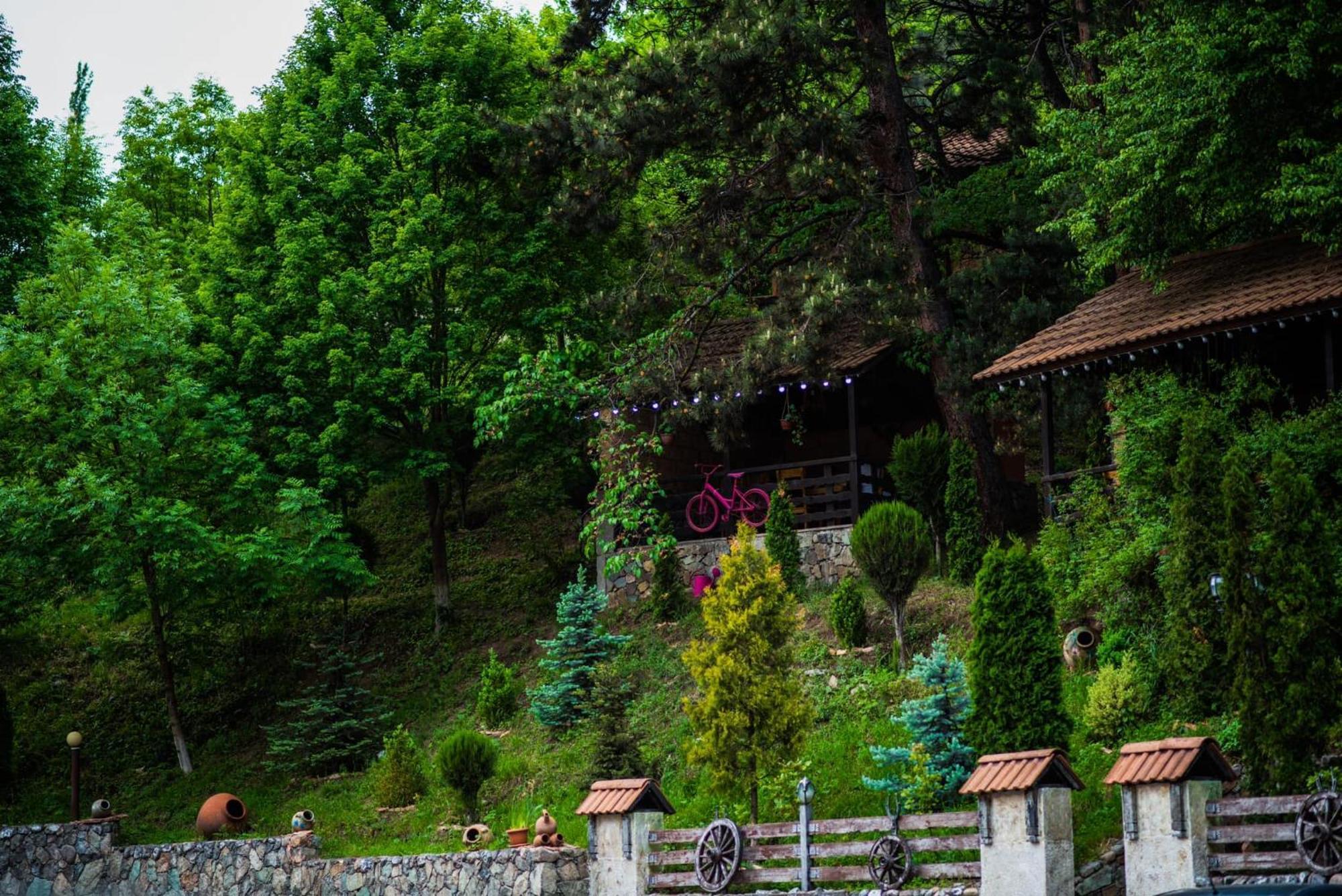 Haghartsin Hotel&Restaurant Dilidschan Exterior foto